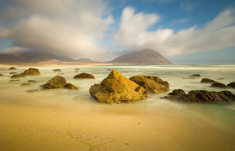 Beach scenery-bb4b4bf79ed94f53abd365df5b8a3fbb.jpg Beach scenery