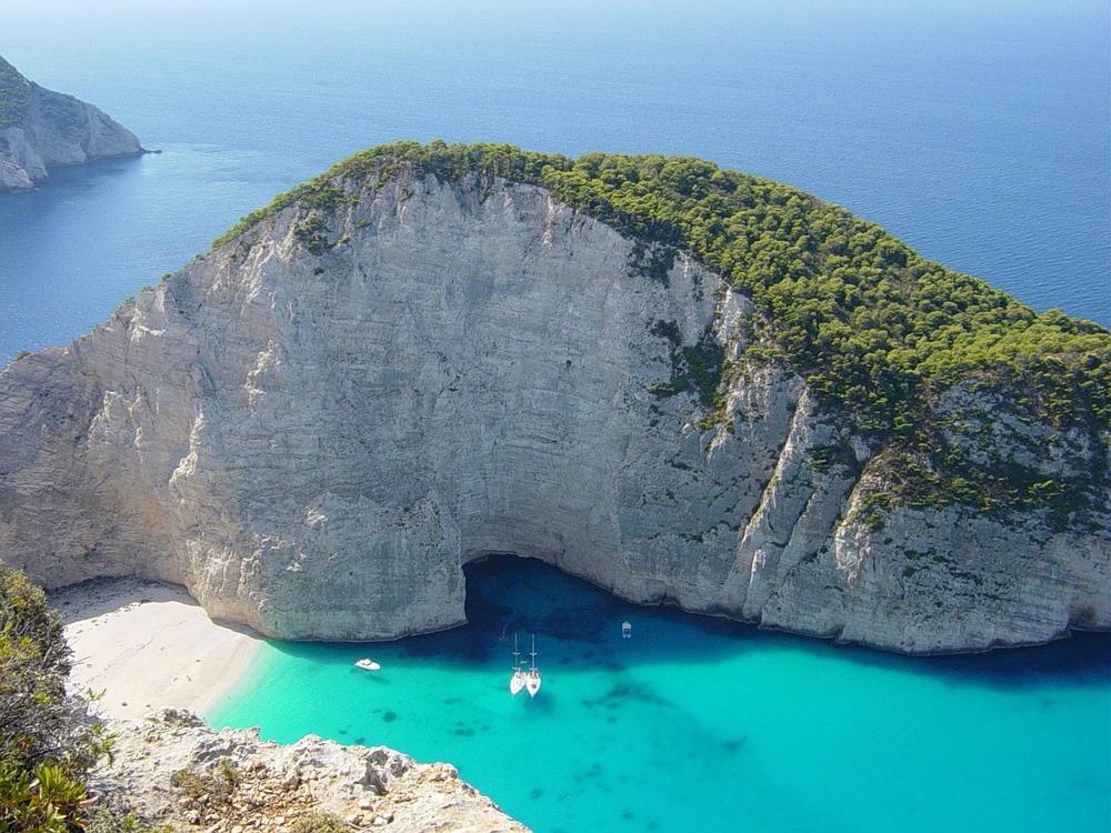 Greek island-e44d8a683e9143c6baee5c9d3fdfd3fd.jpg Greek island